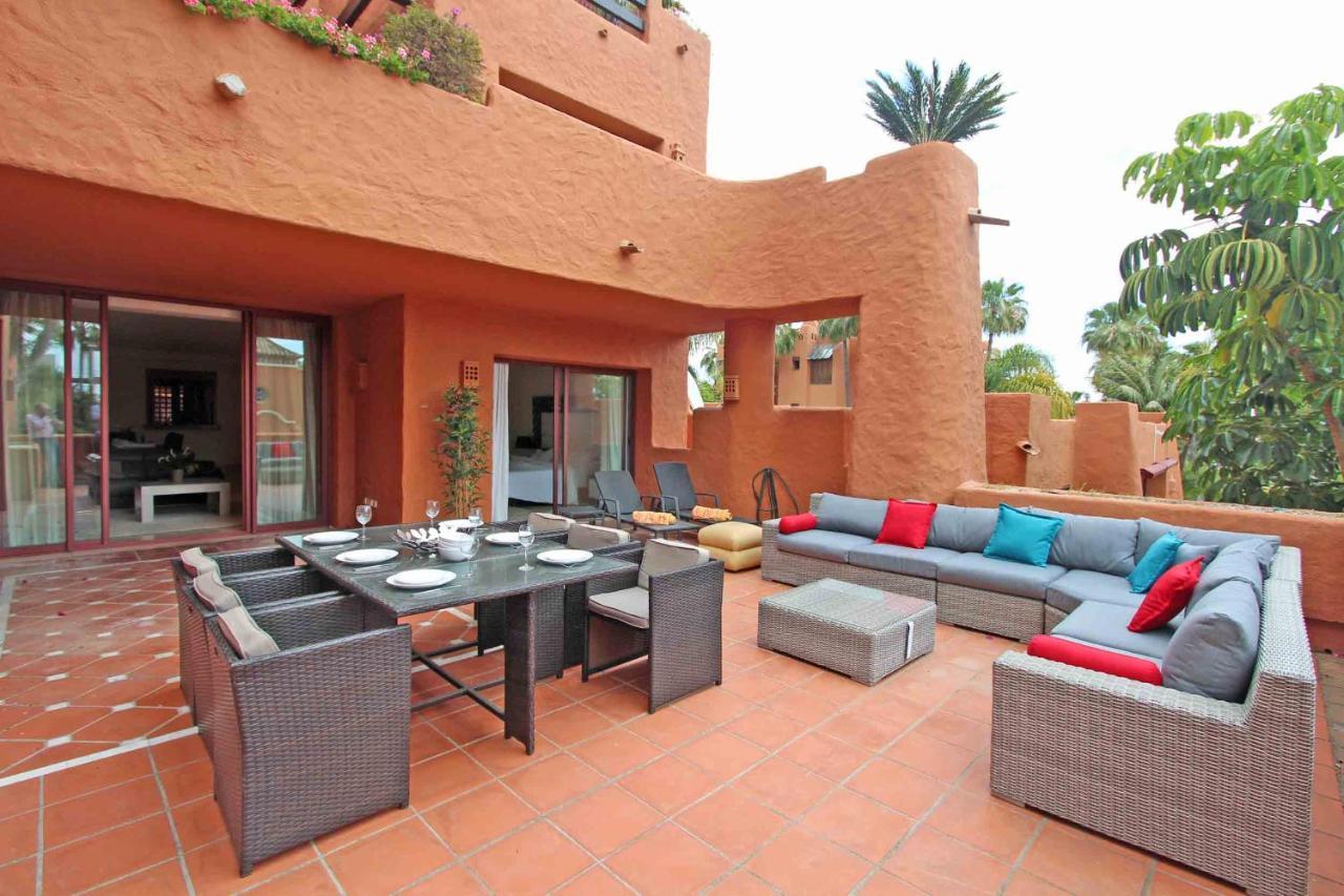 La Alzambra, Puerto Banus Marbella